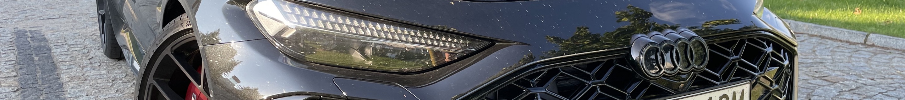 Audi RS5 Avant B10