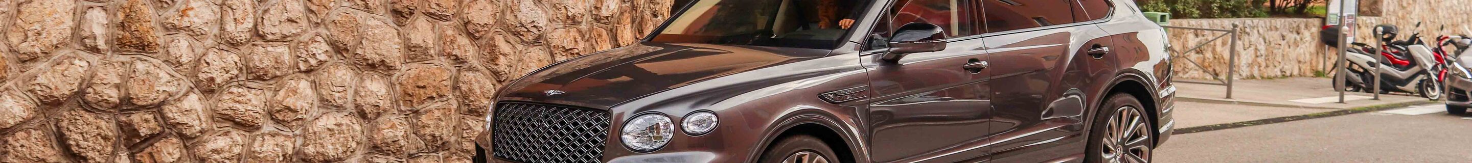 Bentley Bentayga EWB Mulliner
