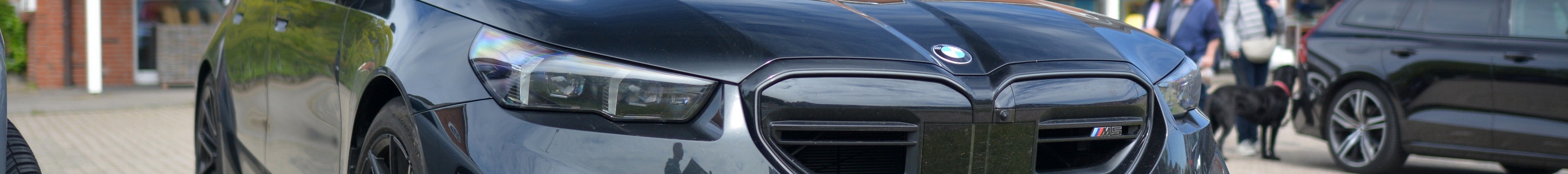 BMW M5 G90