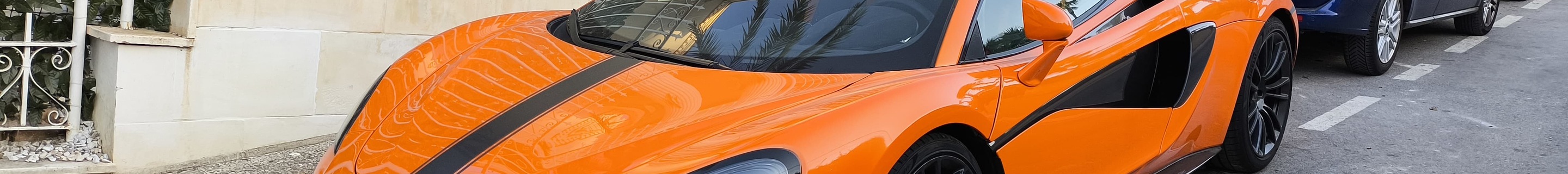 McLaren 570S