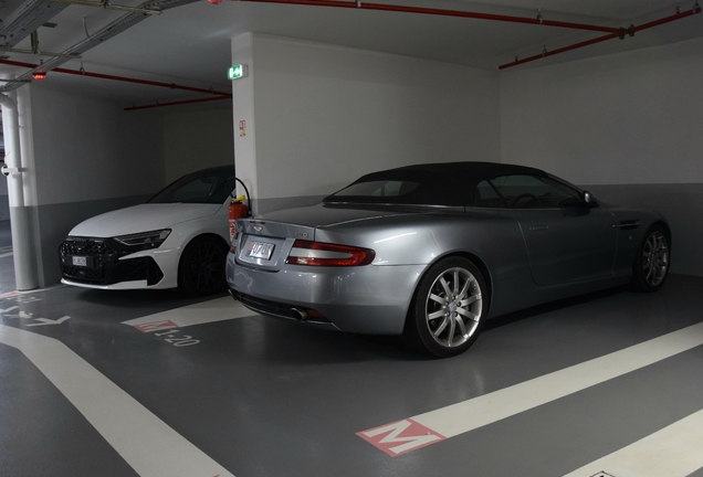 Aston Martin DB9 Volante