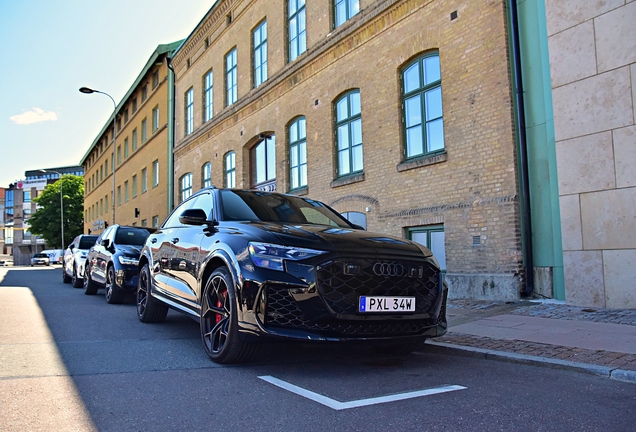 Audi RS Q8 2024