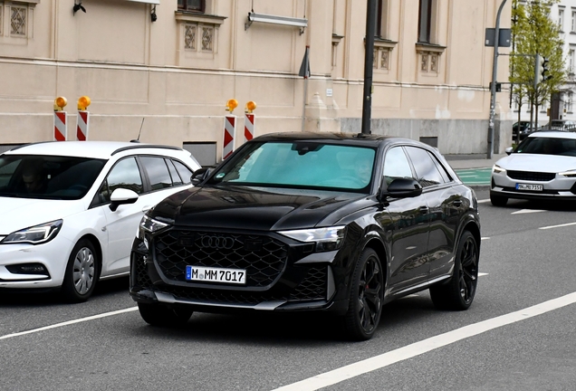 Audi RS Q8 2024