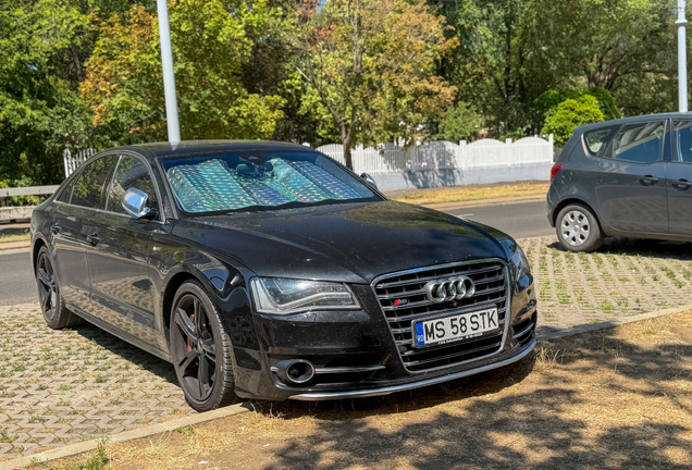 Audi S8 D4