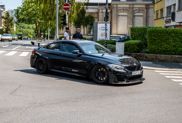 BMW M4 F82 CS