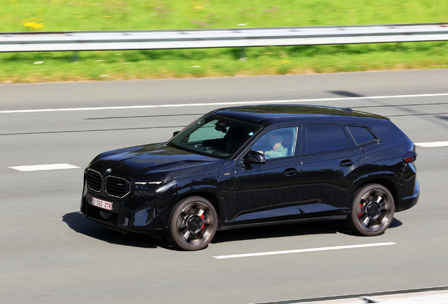 BMW XM G09