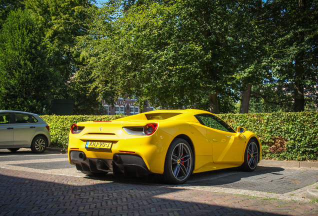 Ferrari 488 Spider