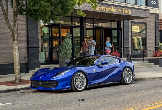 Ferrari 812 Superfast