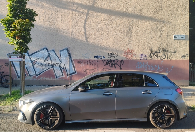 Mercedes-AMG A 45 S W177
