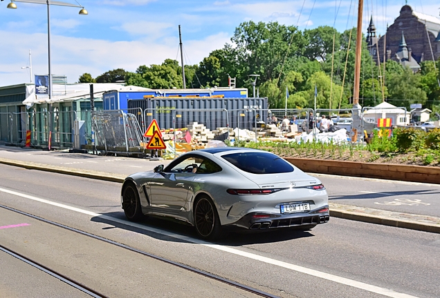 Mercedes-AMG GT 63 C192