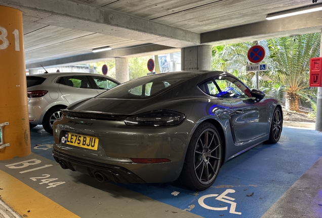 Porsche 718 Cayman GTS 4.0
