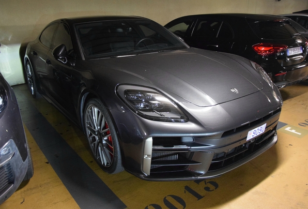 Porsche 972 Panamera Turbo E-Hybrid