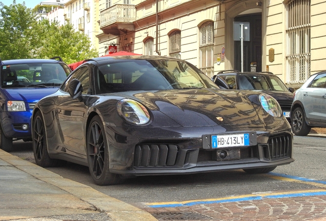 Porsche 992 Carrera 4 GTS MkII