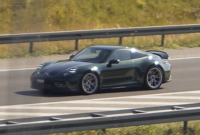 Porsche 992 GT3 Touring MkII