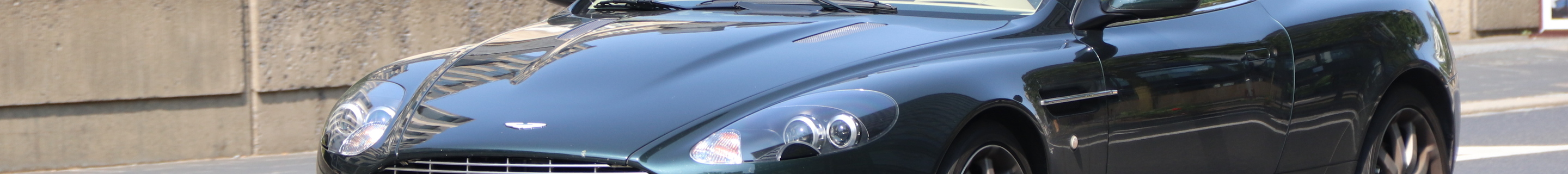 Aston Martin DB9