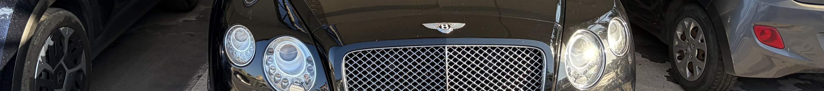 Bentley Continental GTC 2012