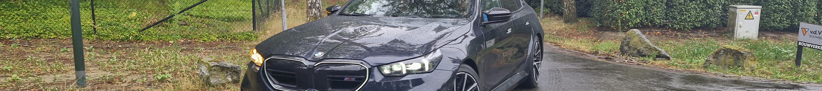 BMW M5 G90