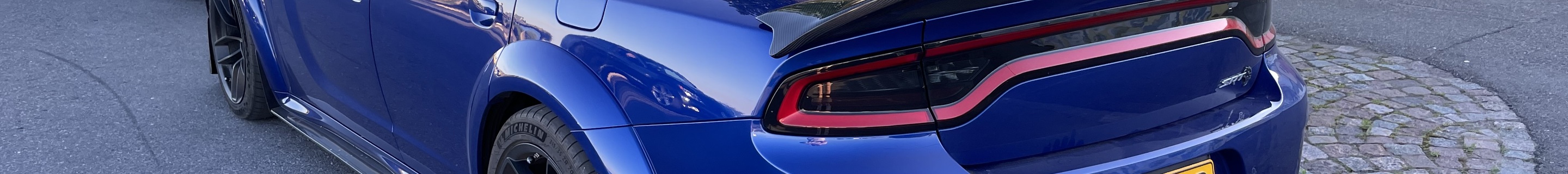 Dodge Charger SRT Hellcat Widebody