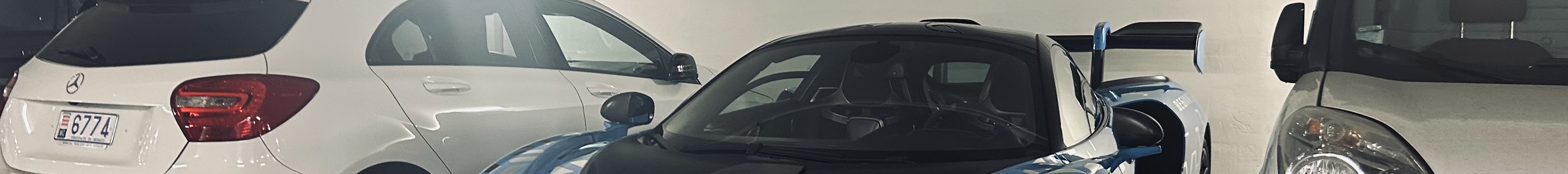 McLaren Senna