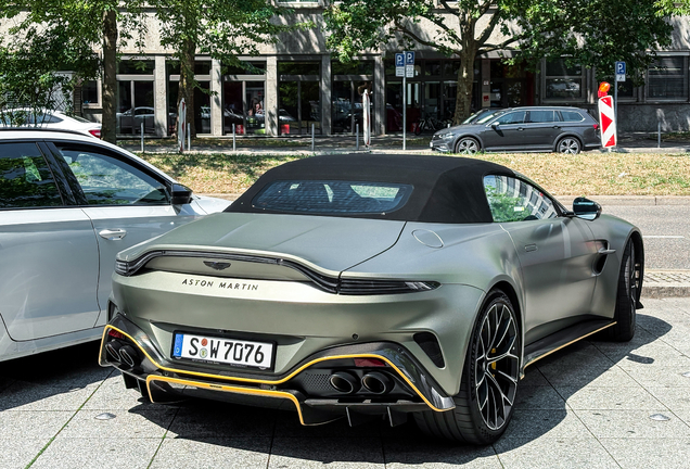 Aston Martin V8 Vantage Roadster 2025