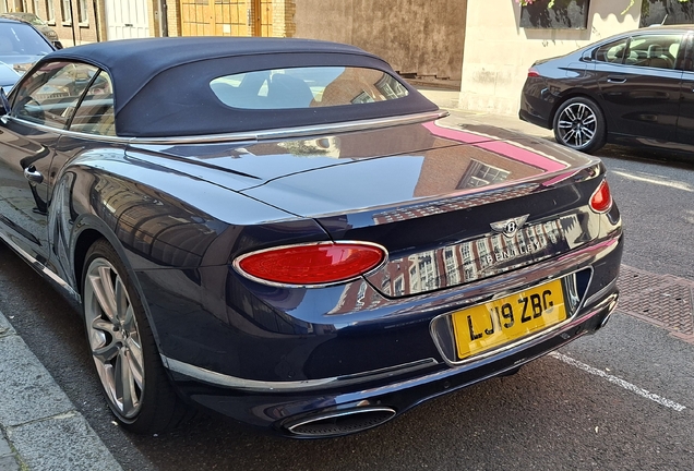 Bentley Continental GTC 2019