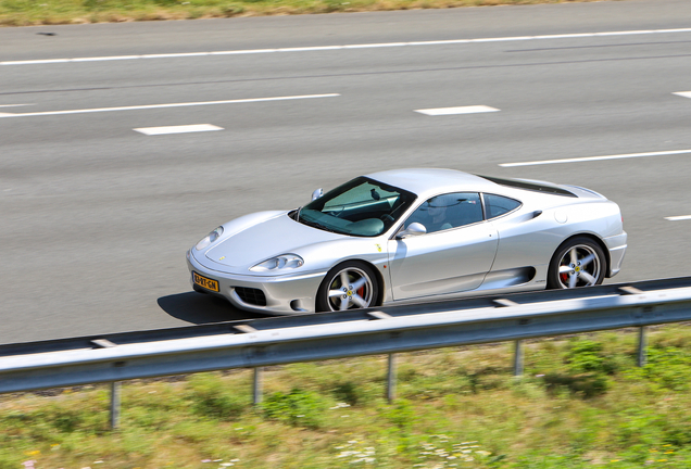 Ferrari 360 Modena