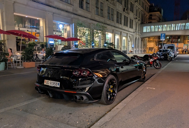 Ferrari GTC4Lusso
