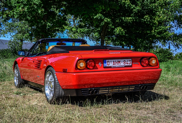 Ferrari Mondial T Cabriolet