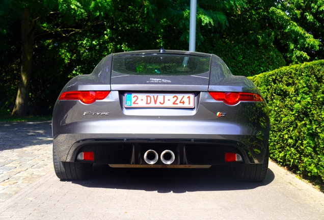 Jaguar F-TYPE S Coupé