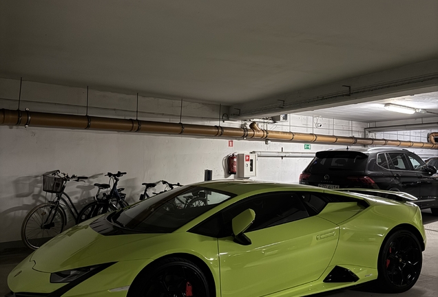 Lamborghini Huracán LP640-2 Tecnica