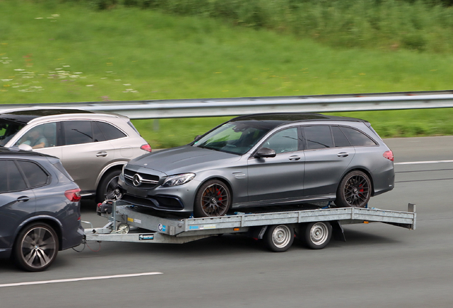 Mercedes-AMG C 63 S Estate S205