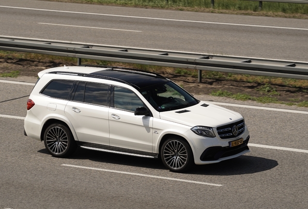Mercedes-AMG GLS 63 X166