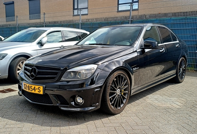 Mercedes-Benz C 63 AMG W204