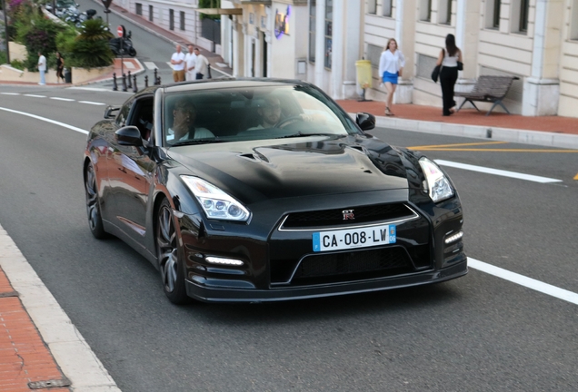 Nissan GT-R 2011