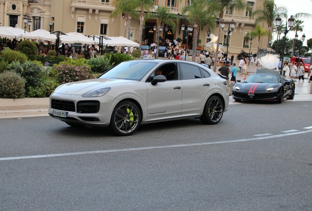 Porsche Cayenne Coupé Turbo S E-Hybrid