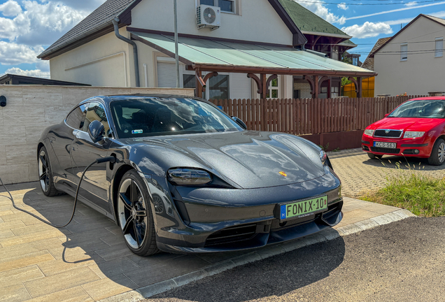 Porsche Taycan Turbo MkI