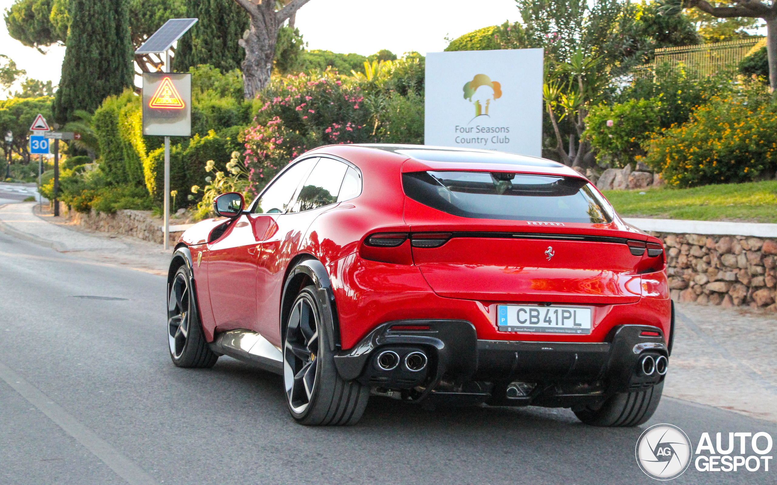 Ferrari Purosangue