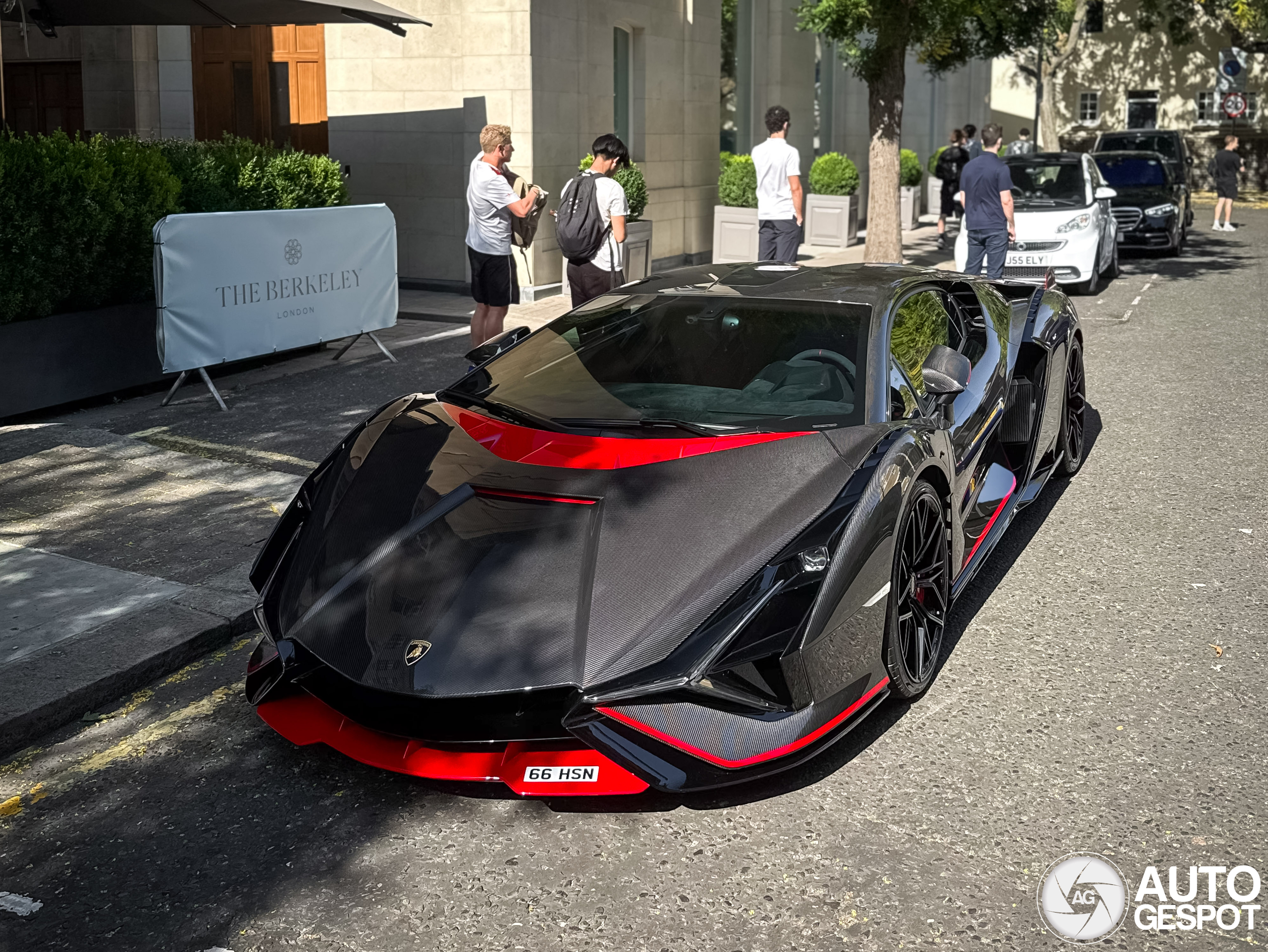 Lamborghini Sián FKP 37