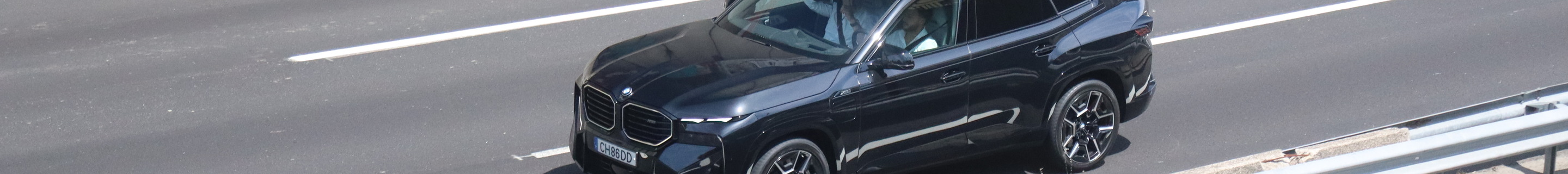 BMW XM G09