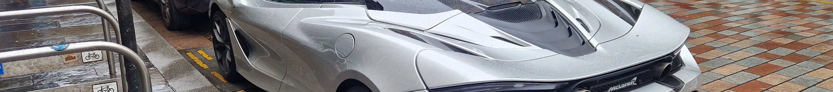 McLaren 720S Spider