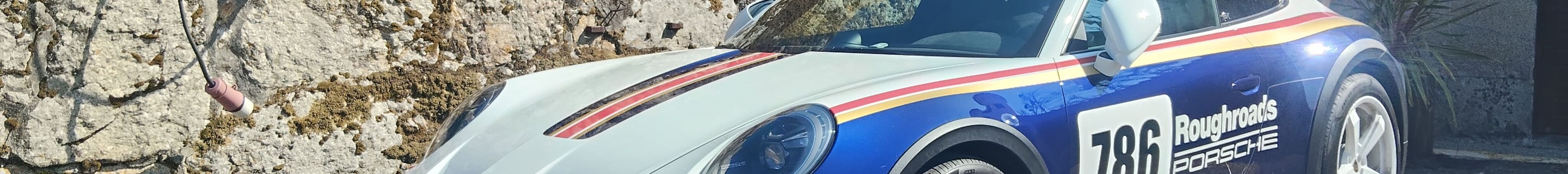 Porsche 992 Dakar