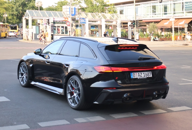 Audi RS5 Avant B10