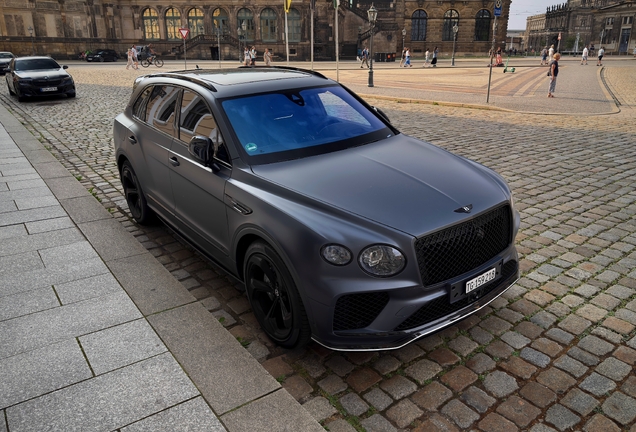 Bentley Bentayga V8 S 2024 Black Edition