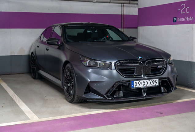 BMW M5 G90