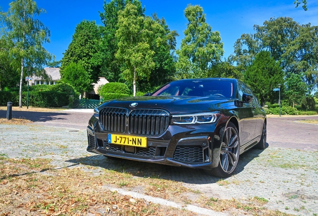 BMW M760Li xDrive 2019