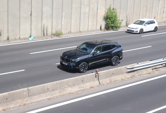 BMW XM G09