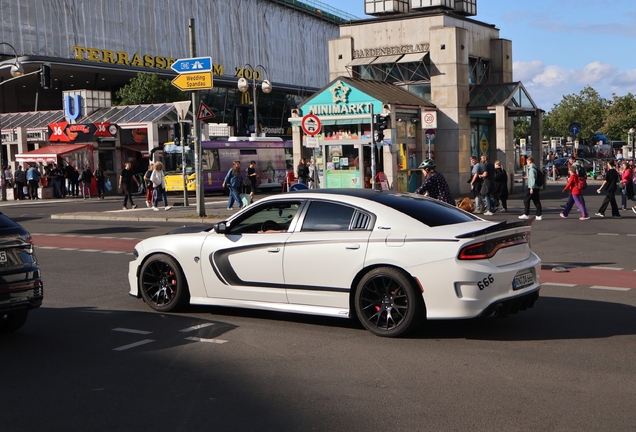 Dodge Charger SRT Hellcat