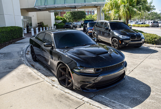 Dodge Charger SRT Hellcat