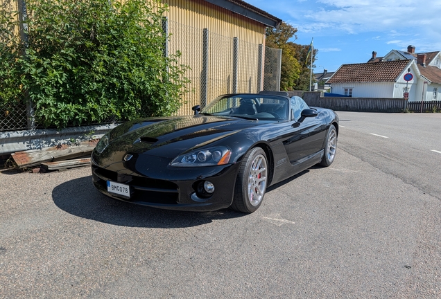 Dodge Viper SRT-10 Roadster 2003