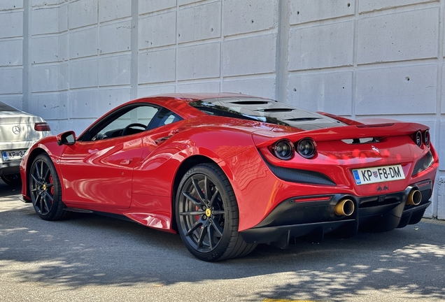 Ferrari F8 Tributo